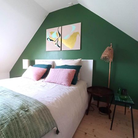 Chambre Dans Atelier D'Artiste Bed & Breakfast Le Mans Exterior photo