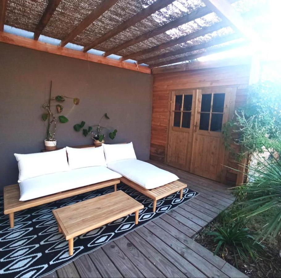 Chambre Dans Atelier D'Artiste Bed & Breakfast Le Mans Exterior photo